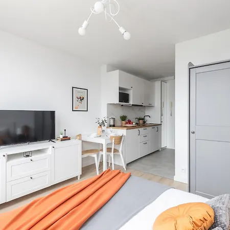 Superapart Pulawska 87 Warschau